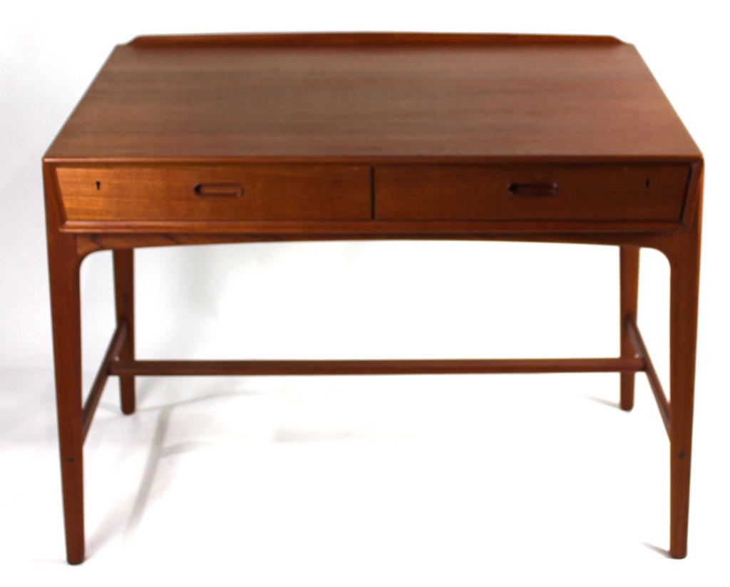 Svend Aage Madsen desk (1 of 5)