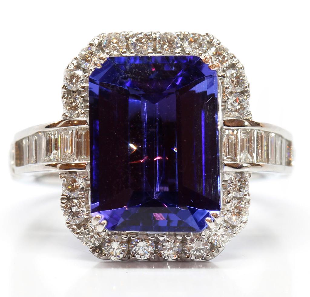 Tanzanite, diamond, 18k white gold ring (1 of 3)