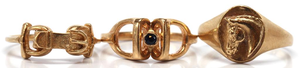 (Lot of 3) Sapphire, yellow gold equestrian rings (1 of 3)