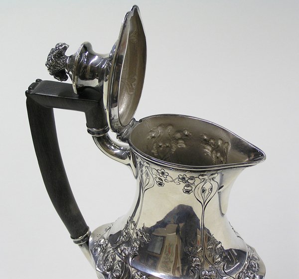 Tiffany sterling silver coffeepot - 3