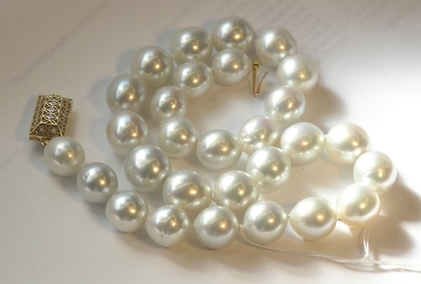 South Sea cultured pearl necklace - 2