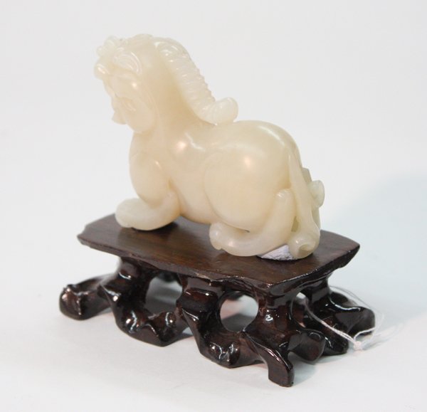 Chinese White Jade Qilin Figure - 3