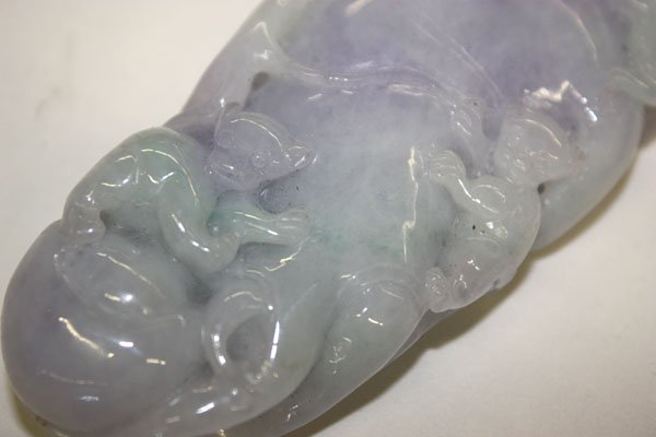 Chinese Lavender Jadeite Toggle,Monkeys - 3