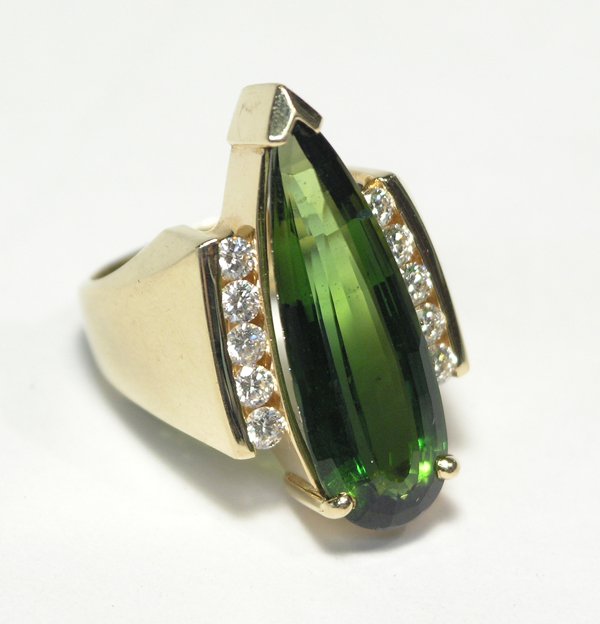Green tourmaline diamond ring 14k gold