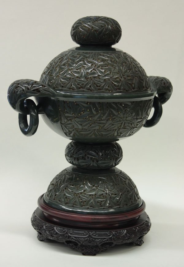 Chinese Mughal Style Spinach Jade Urn
