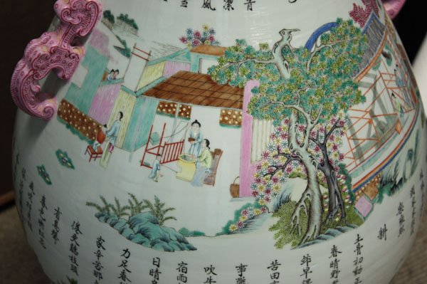 Large Chinese Polychrome Enamel Vase - 7
