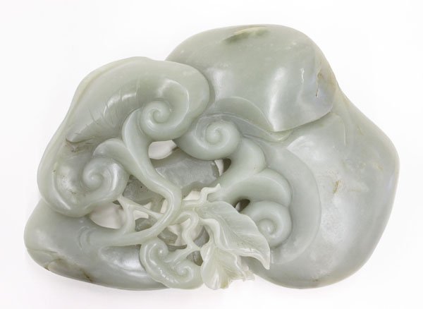 Chinese green jade ornament - 3