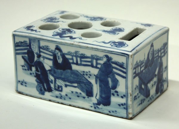 Chinese Blue/White Brush Holder