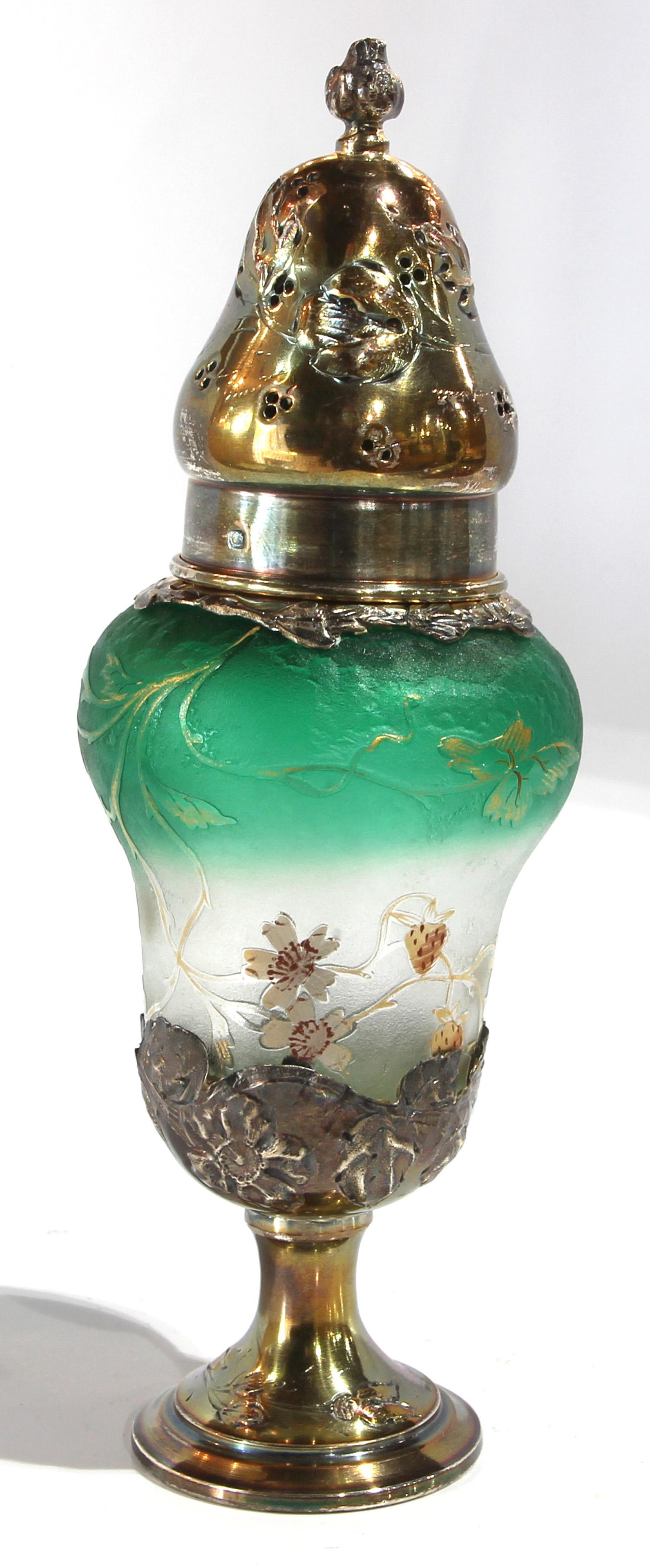 A French Art Nouveau silver mounted cameo glass (1 of 5)