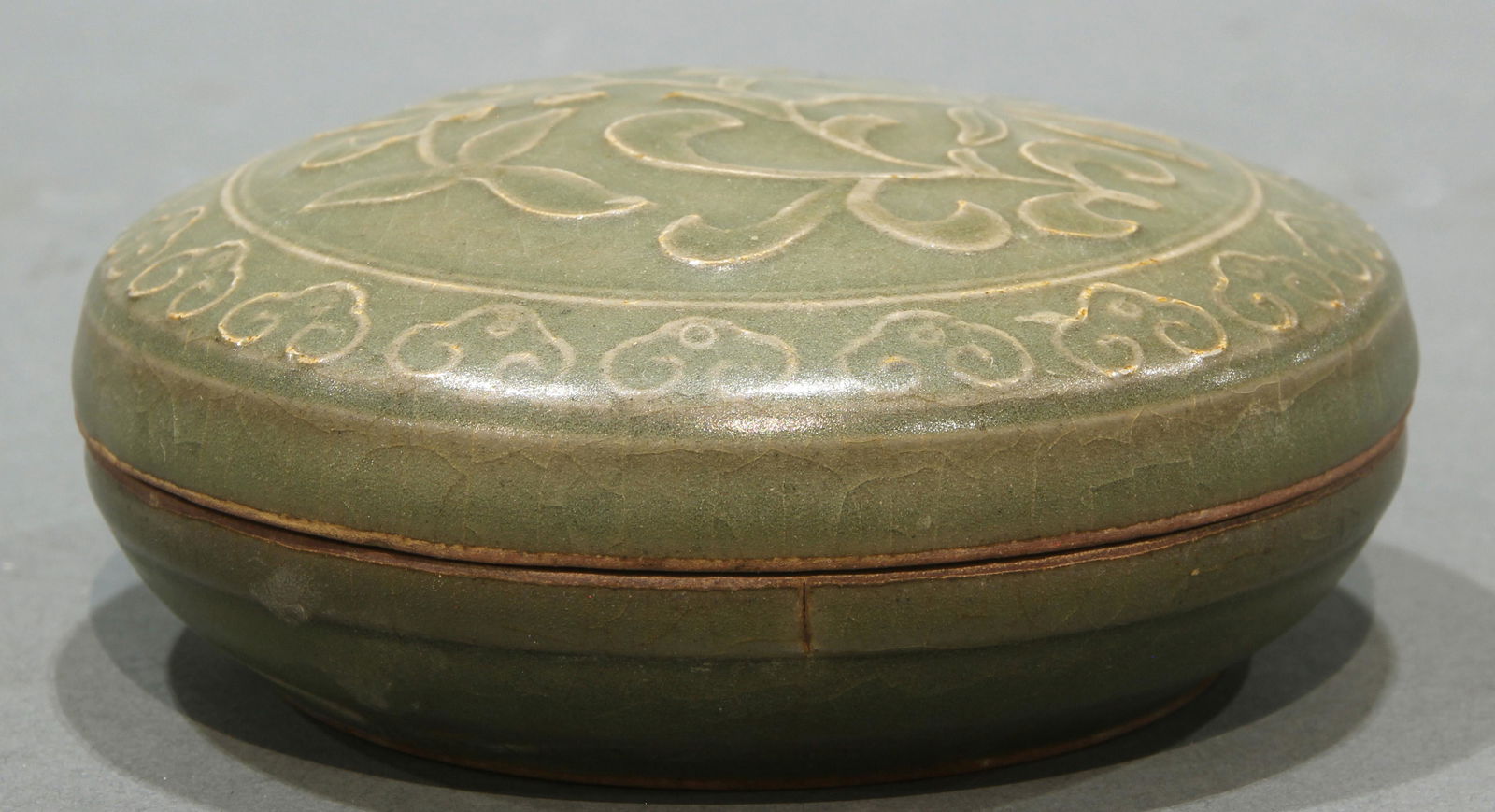 Song style celadon paste box (1 of 3)