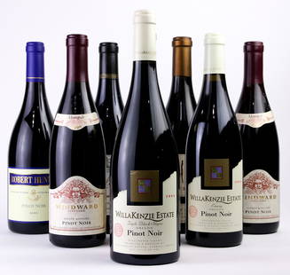 (lot of 8) A mostly California Pinot Noir wine group: (lot of 8) A mostly California Pinot Noir wine group, consisting of a 2005 Robert Hunter Sonoma Valley, (3) Windward Monopole two 2006, and one 2004, (2) WillaKenzie estate consisting of a 2004