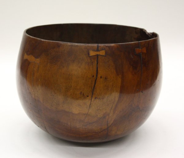 18th century Koa bowl