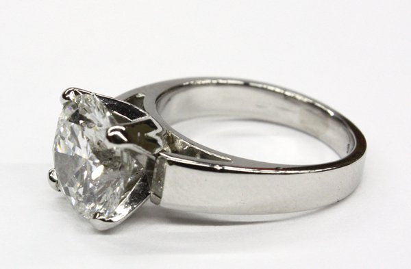 Diamond solitaire platinum ring - 2