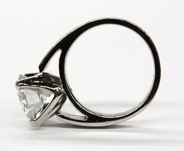 Diamond solitaire platinum ring - 4
