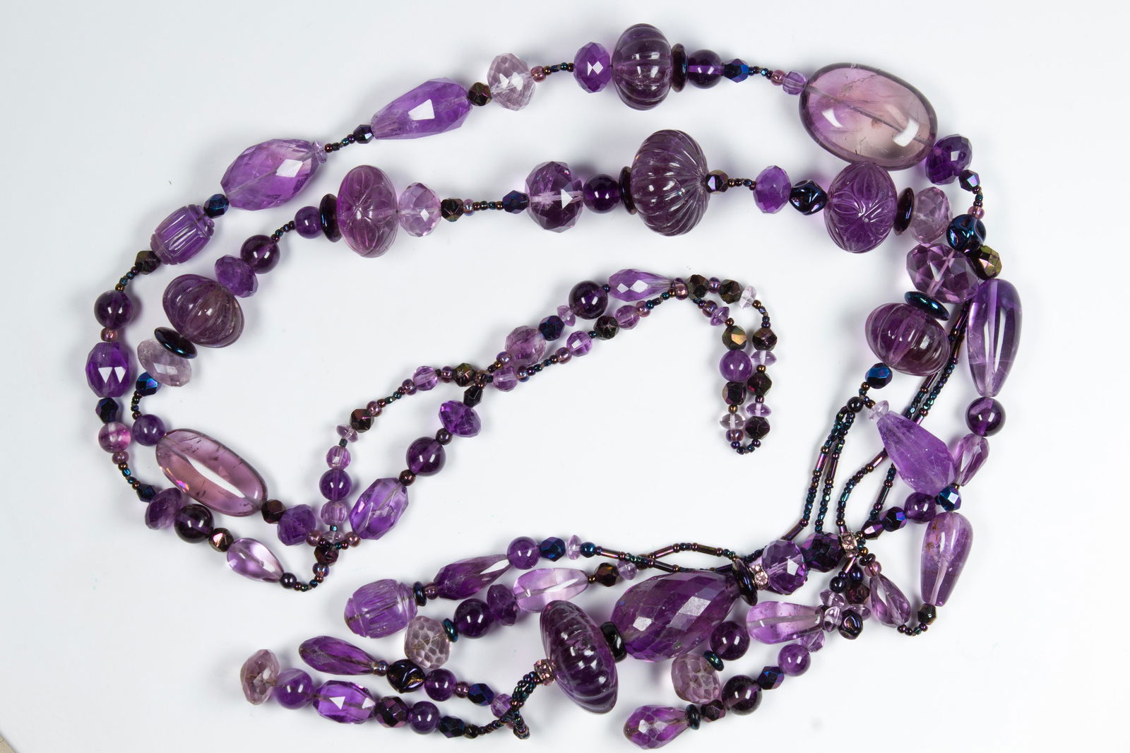 Amethyst, glass bead neck (1 of 2)