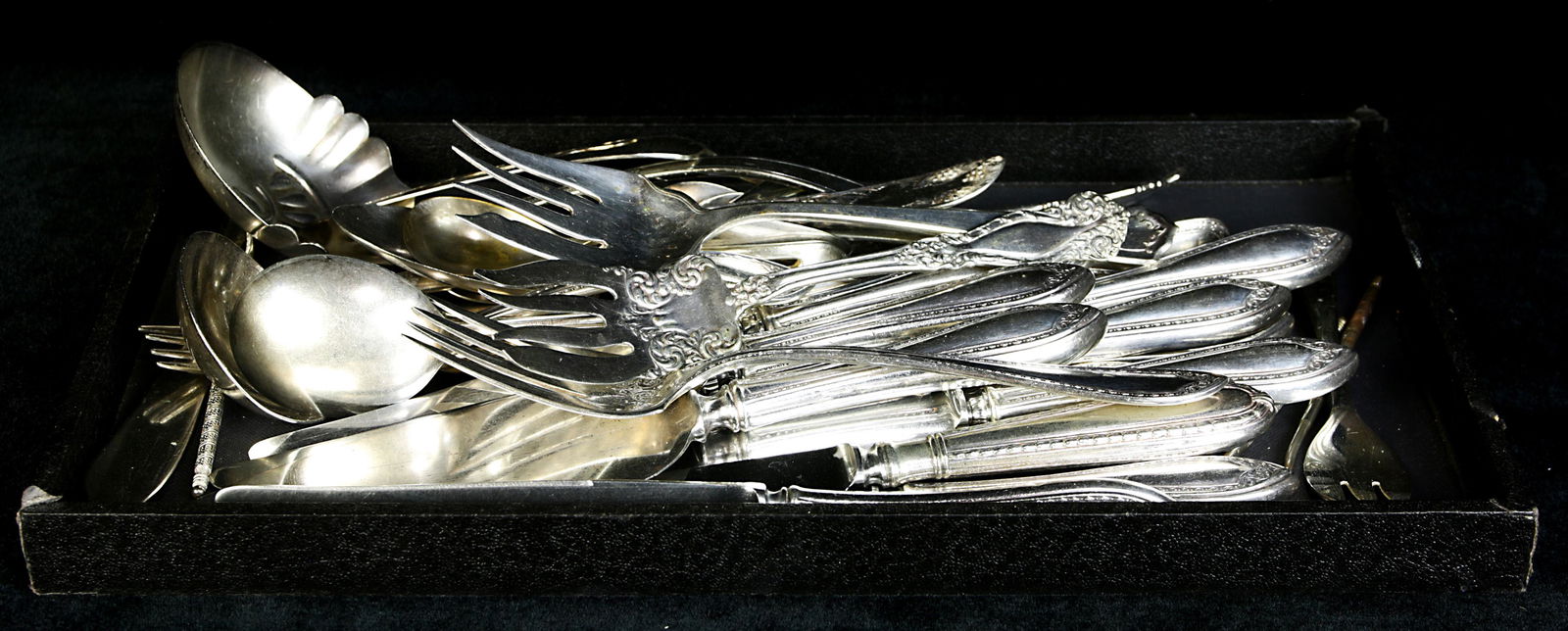(lot of 40) Mainly Community plated flatware (1 of 1)