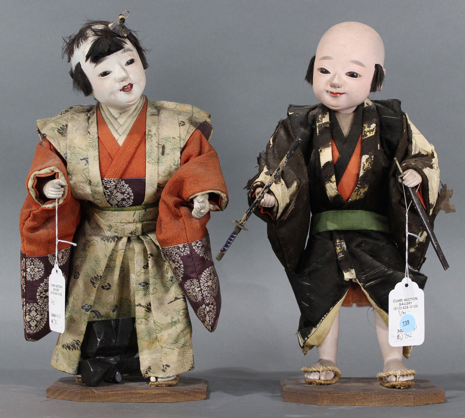 Pair of Japanese dolls fashioned as Samurai warriors (1 of 2)