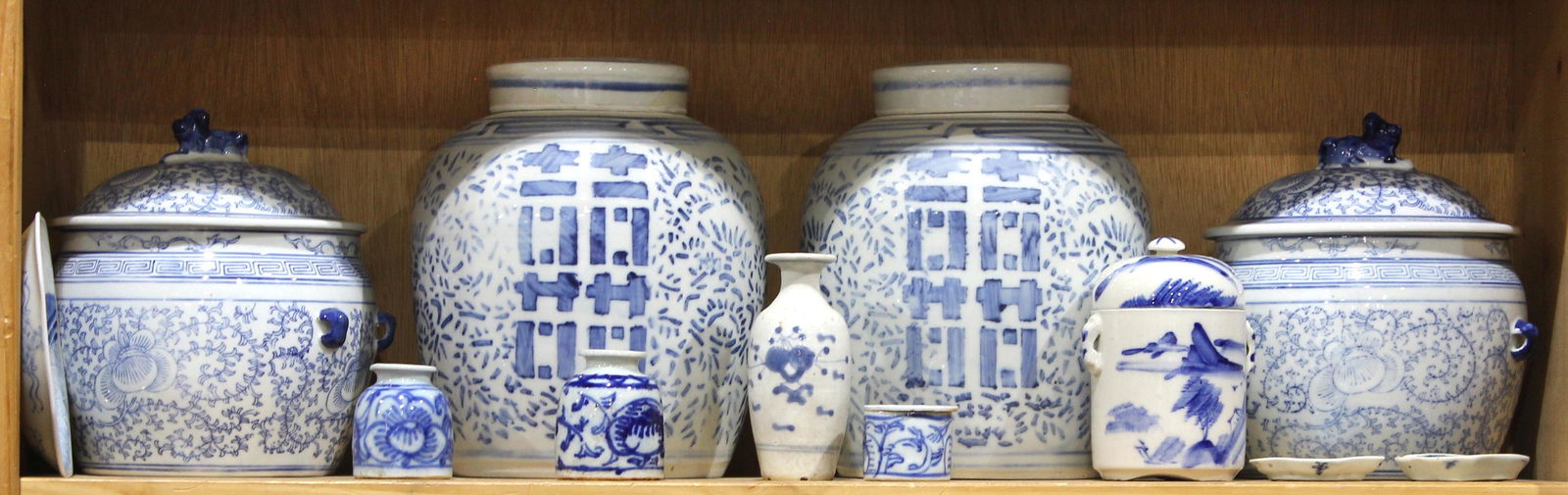 One shelf of Chinese blue and white ceramics (1 of 1)