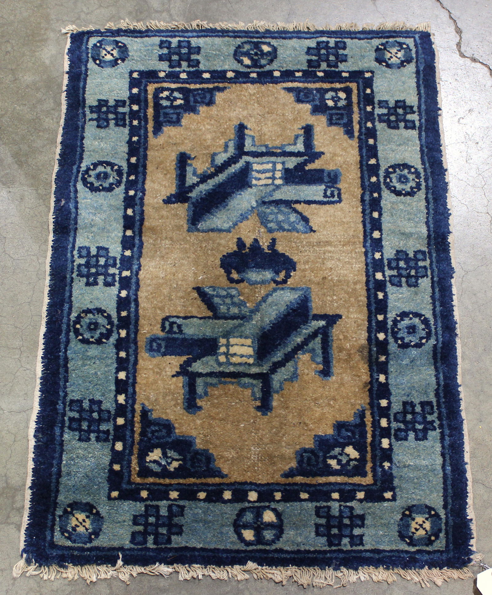 Small Chinese blue and gold rug with antique design (1 of 1)