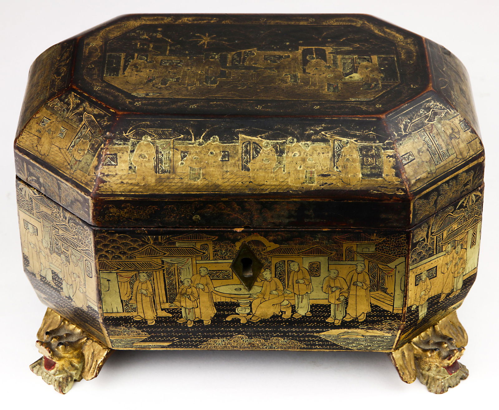 A Japanned jewelery casket (1 of 8)