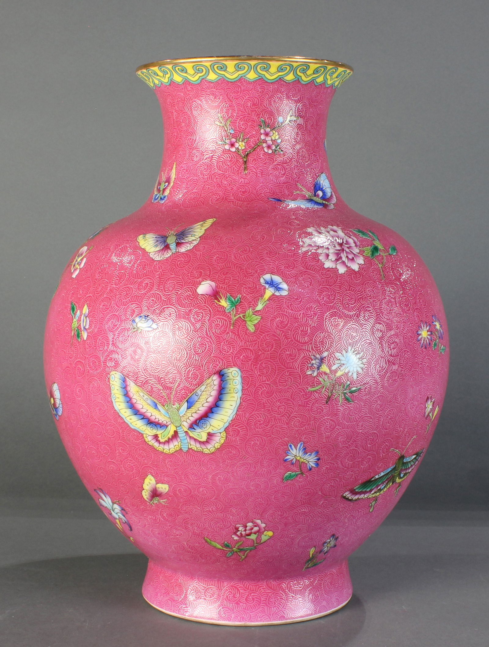 A Chinese Famille Rose pink and turquoise glazed vase (1 of 4)