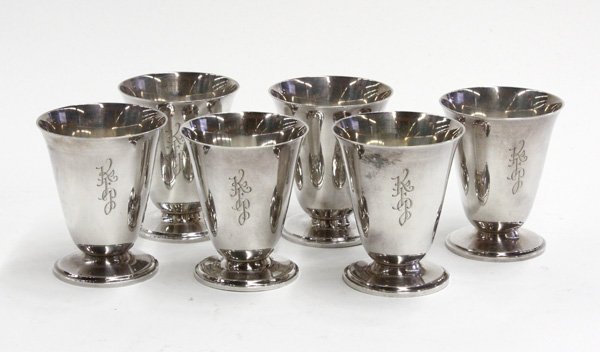 S. Kirk & Son sterling sherbets: (lot of 6) S. Kirk & Son sterling sherbets on small pedestal bases, 3''h, 13 troy oz.