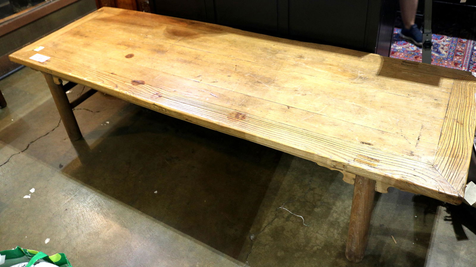Asian low table, having a rectangular top (1 of 1)