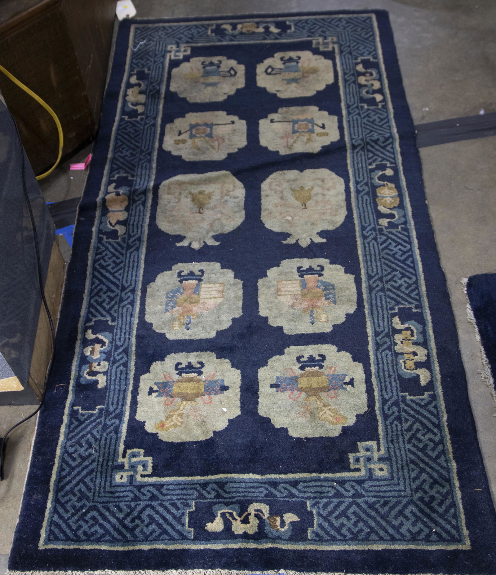 Chinese Baotao pictorial rug with precious objects (1 of 1)