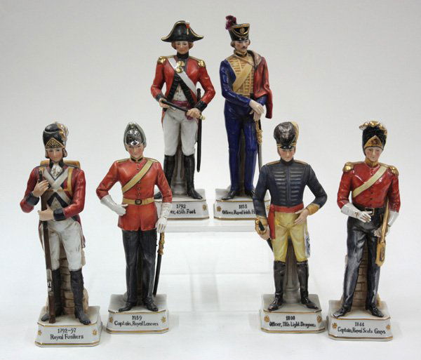 2046 Porcelain British military figurines