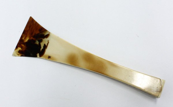Ivory/Tortoise Shell Plectrum, Edo: Japanese tortoise shell and ivory plectrum (bachi), Edo period, with a splayed tortoise shell tip merging into a tapering ivory shaft (old wear), 7.5''l