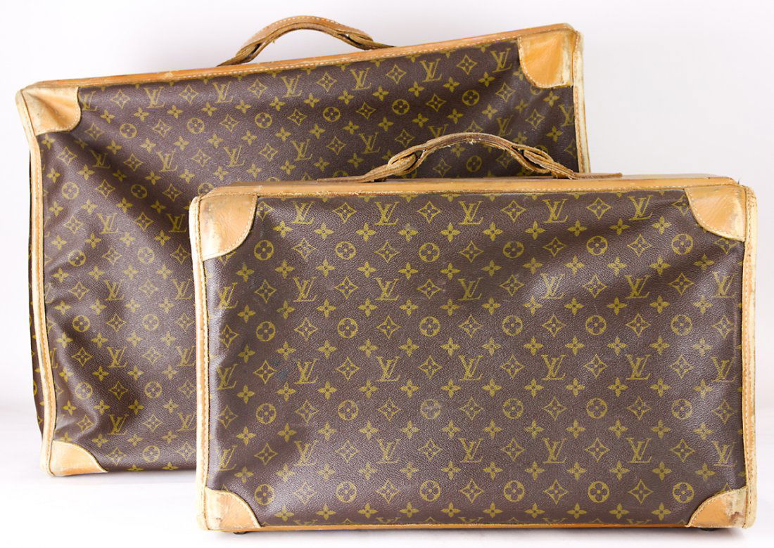 (lot of 2) Louis Vuitton suitcases (1 of 6)
