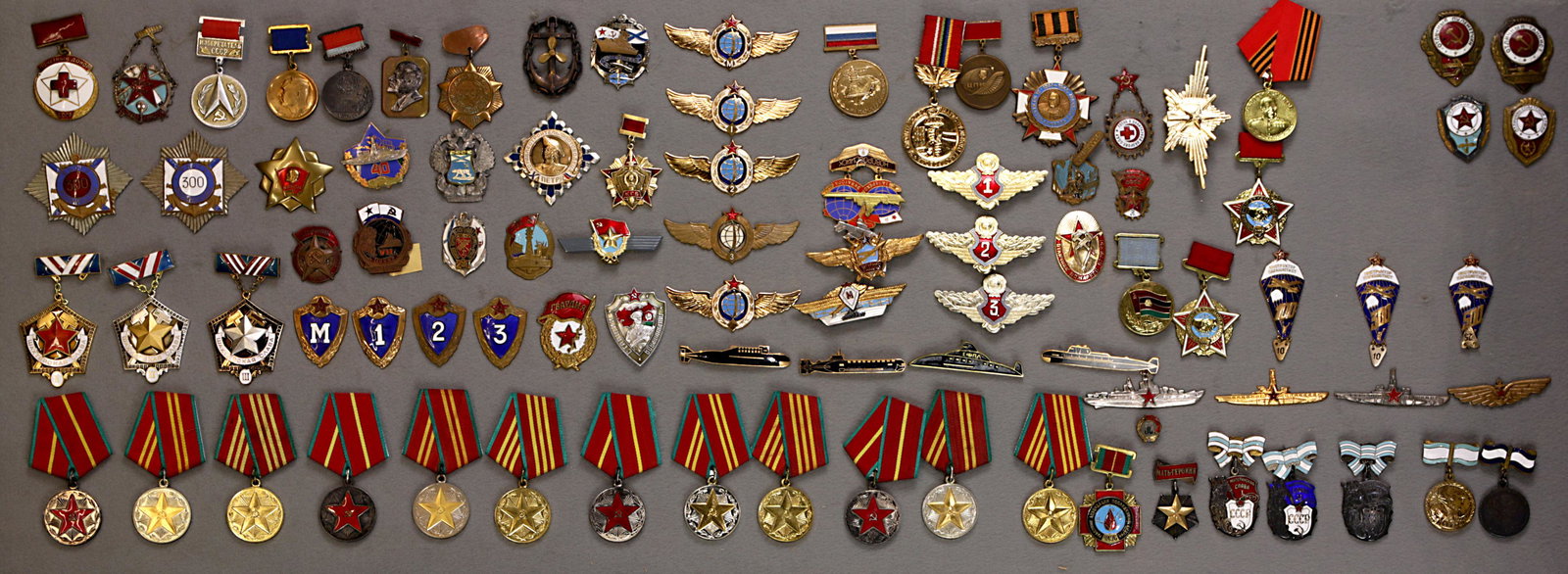 (lot of 91) A collection of Soviet reproduction and (1 of 1)