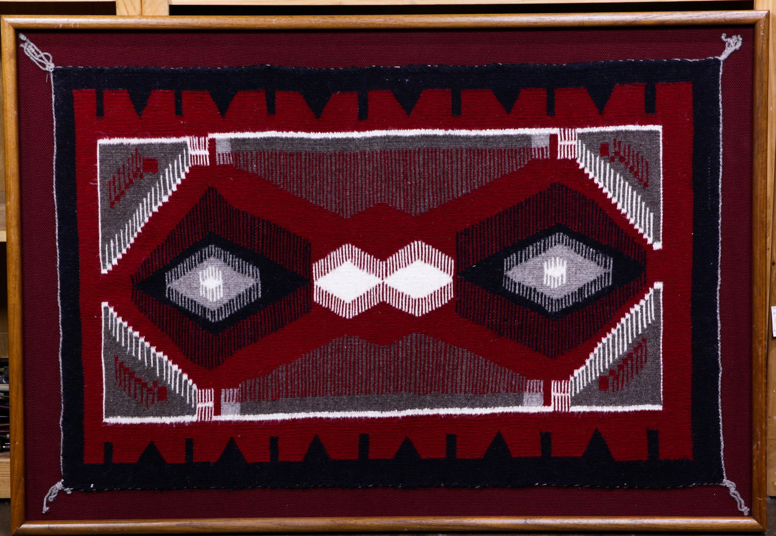 Navajo rug (1 of 1)