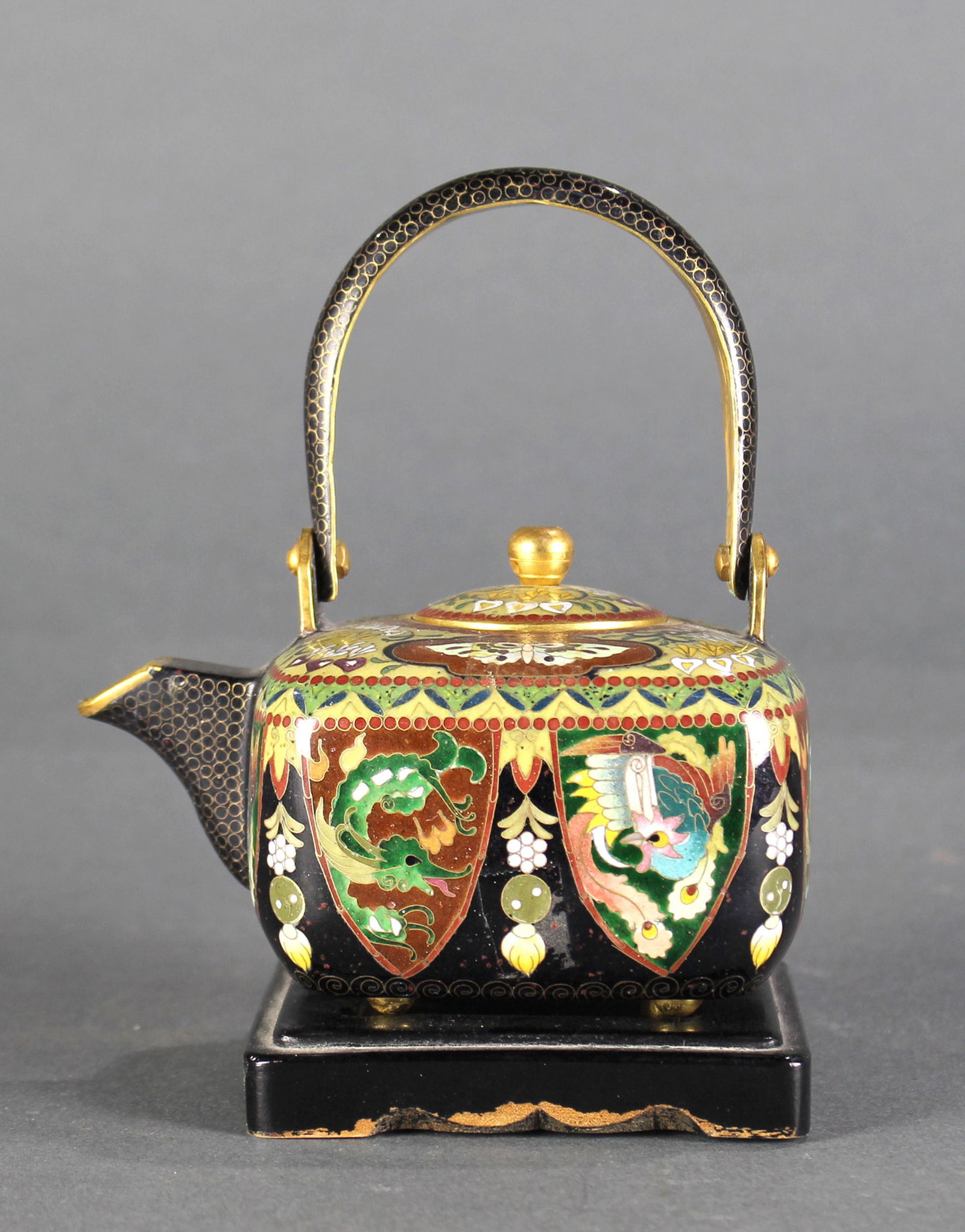 Japanese cloisonne small teapot (1 of 3)