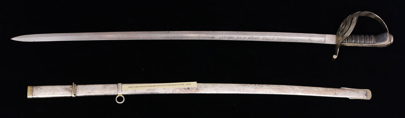 Czech Presentation officer's sword, Wilaszezeovels stos (1 of 5)