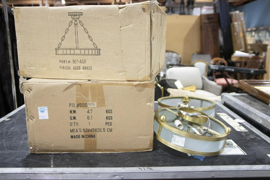 (lot of 4) A light fixture group: (lot of 4) A light fixture group, two with boxes, 5"h x 11.5"w