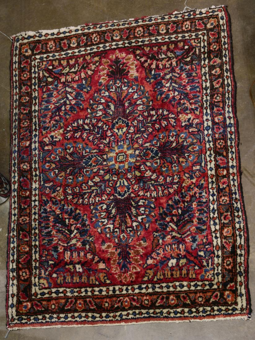 Persian Sarouk carpet (1 of 1)