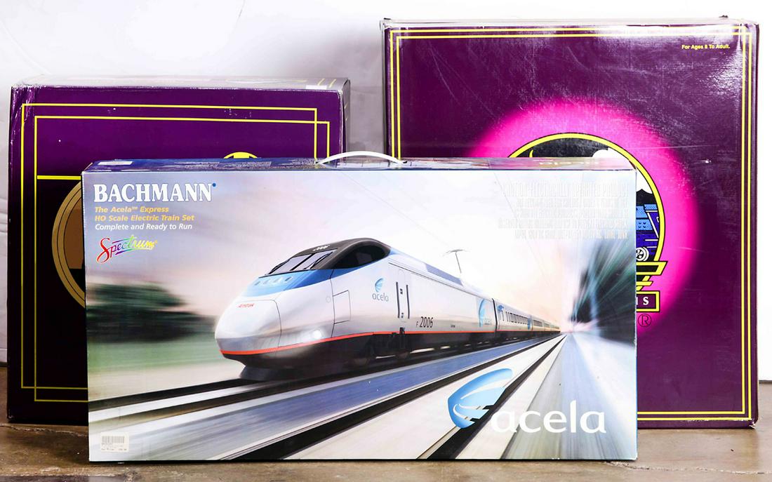 (lot of 4) Model train group (1 of 1)