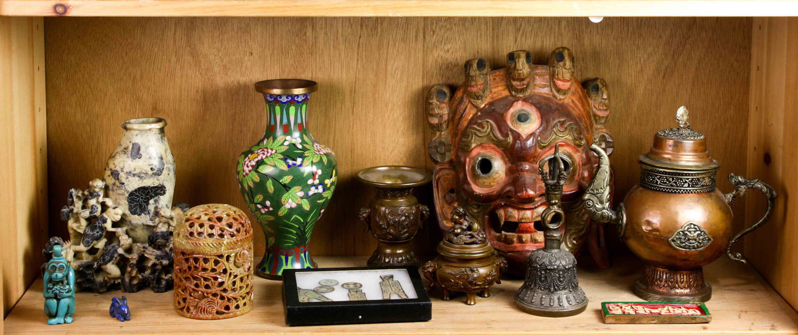 Shelf lot of Chinese stone carvings and miscellaneous (1 of 1)