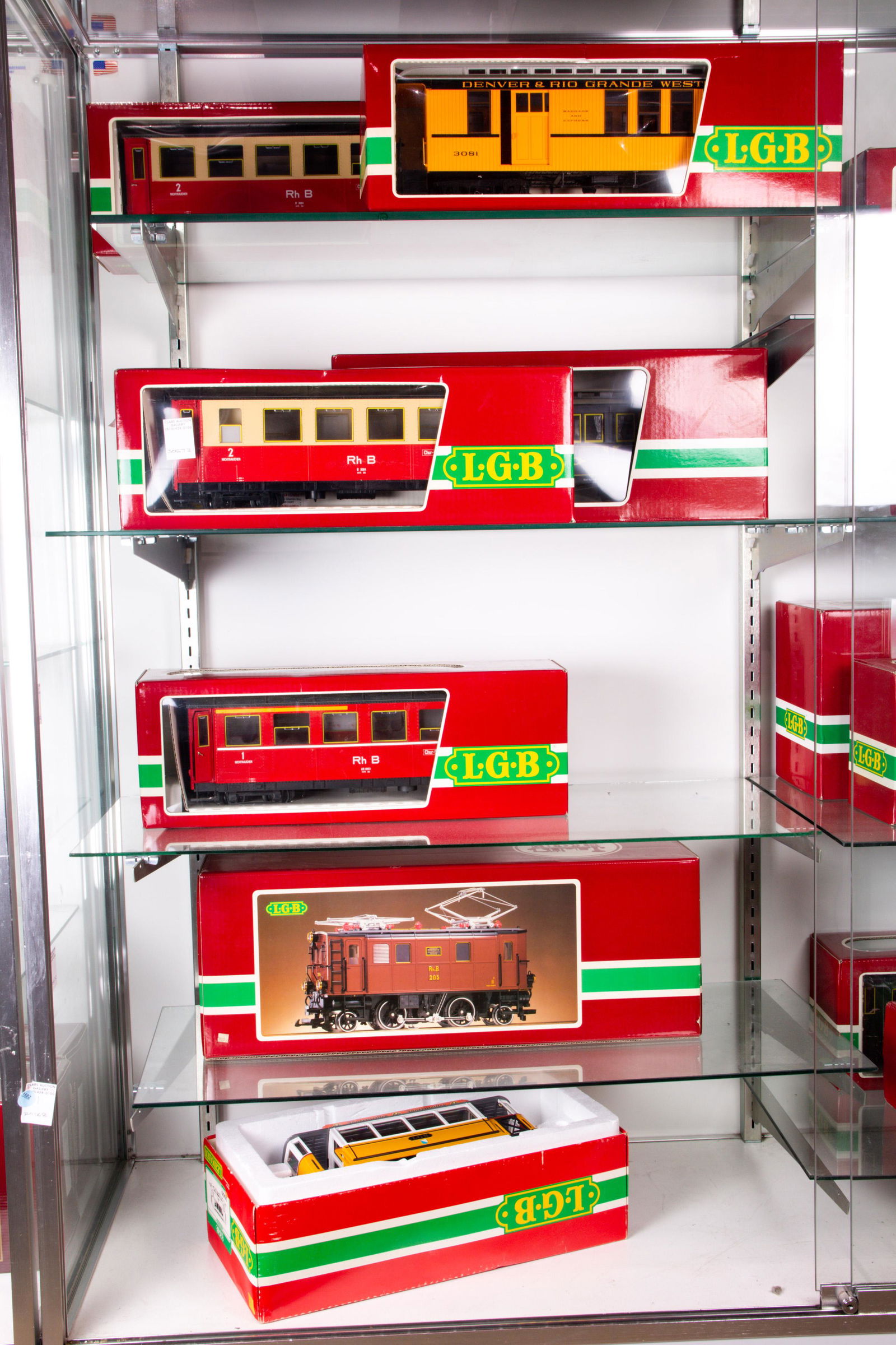 (lot of 7) An LGB model train group (1 of 3)