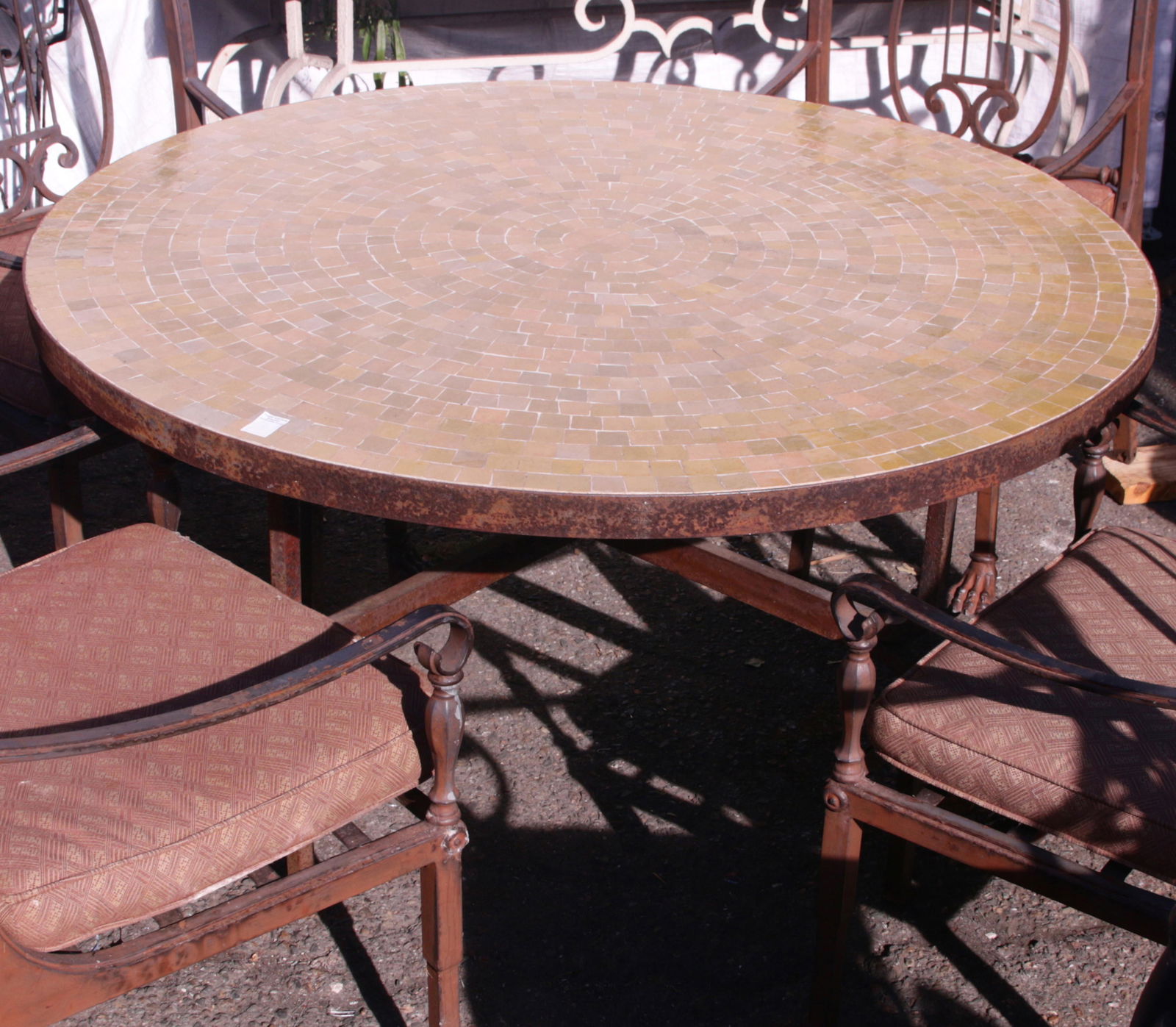 Outdoor dining table having a mosaic top (1 of 1)