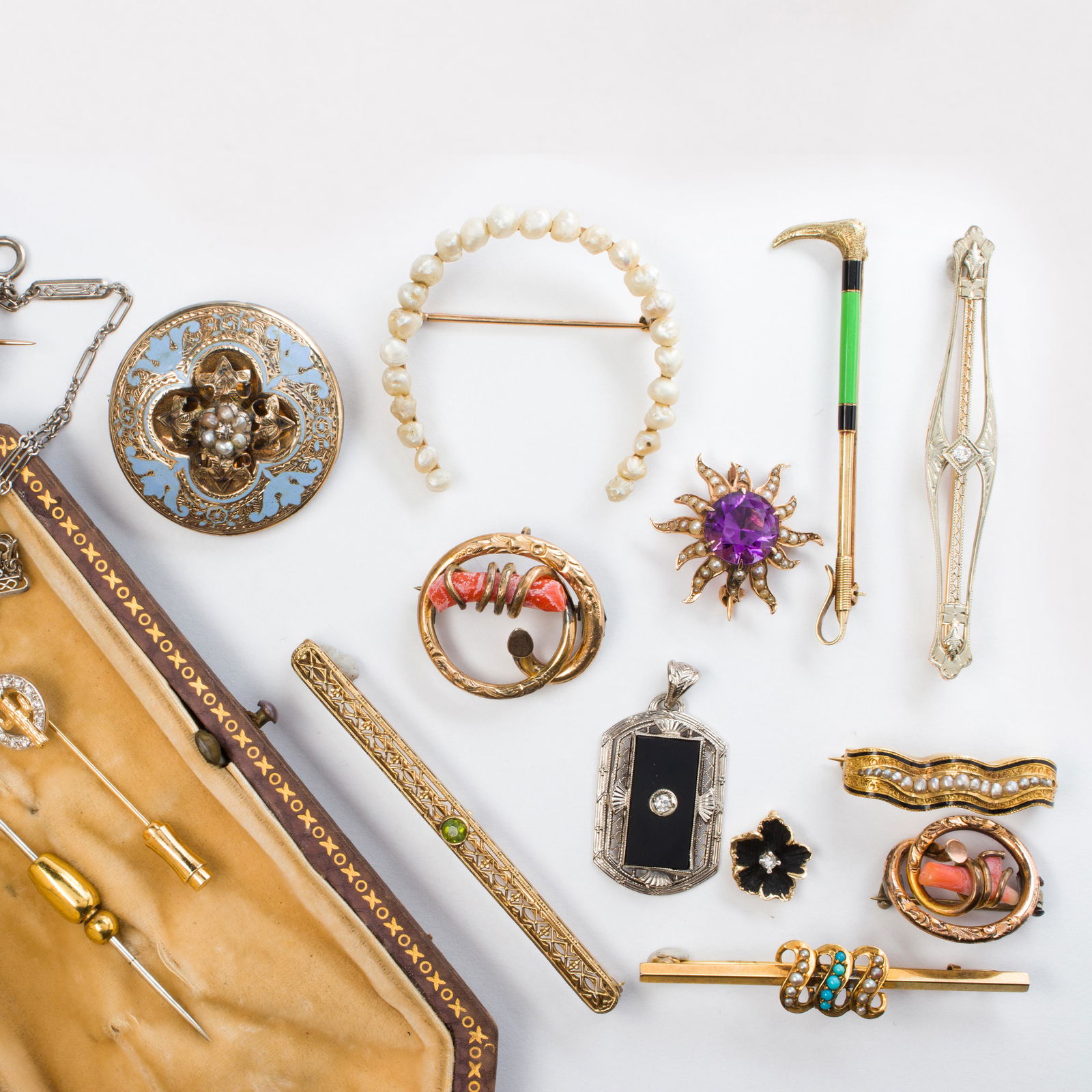 A group of Early 20th Century jewelry (1 of 1)