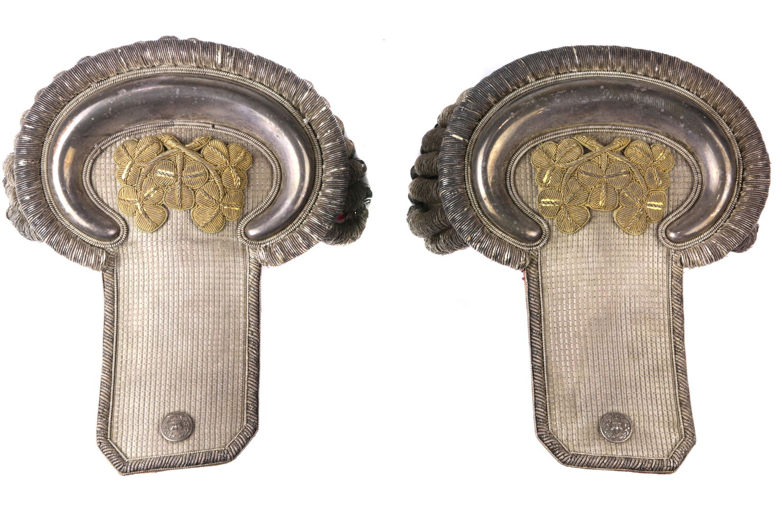 A pair Irish Lord Lieutenants full dress epaulettes (1 of 2)