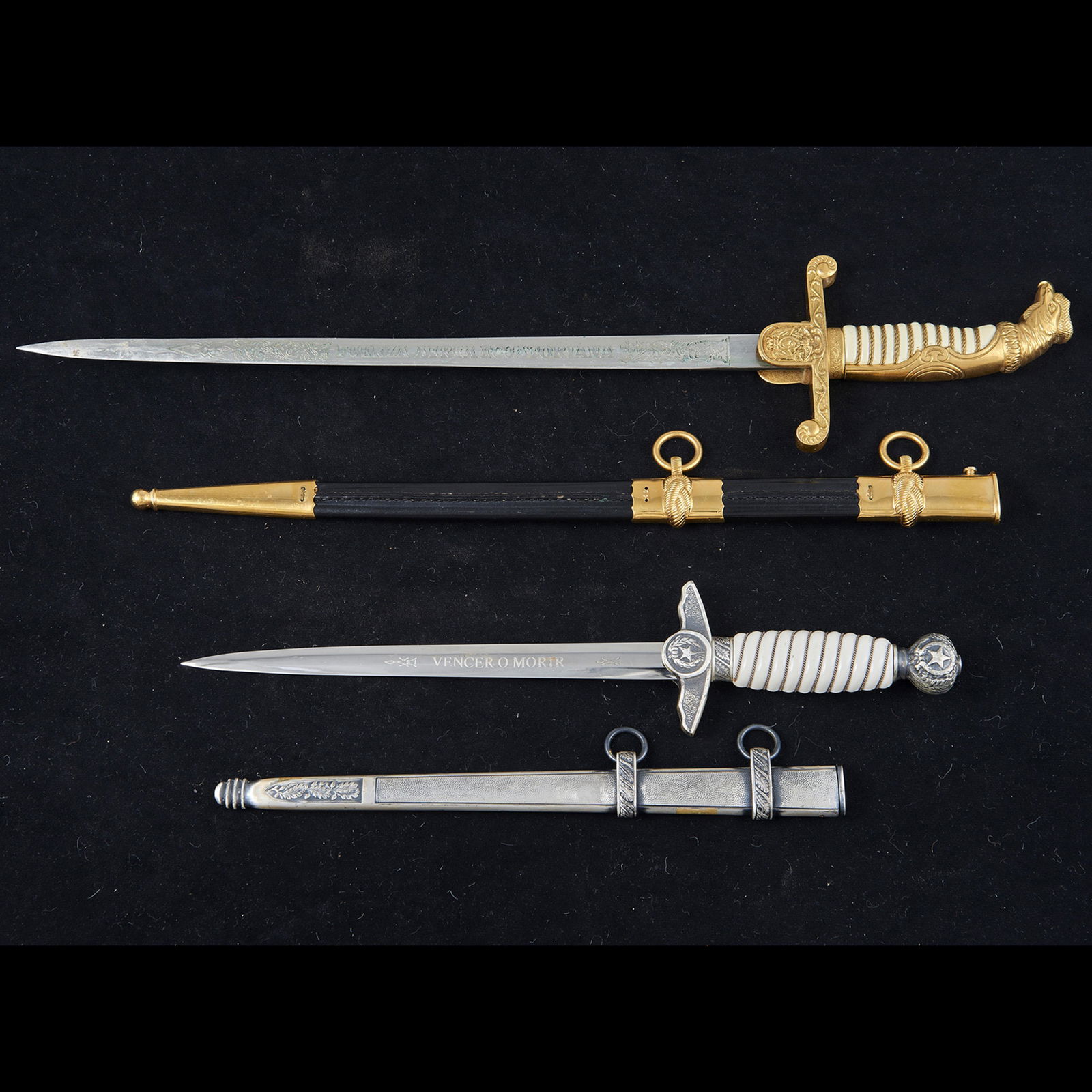 (2) South American daggers:Paraguayan and Ecuadorian (1 of 6)