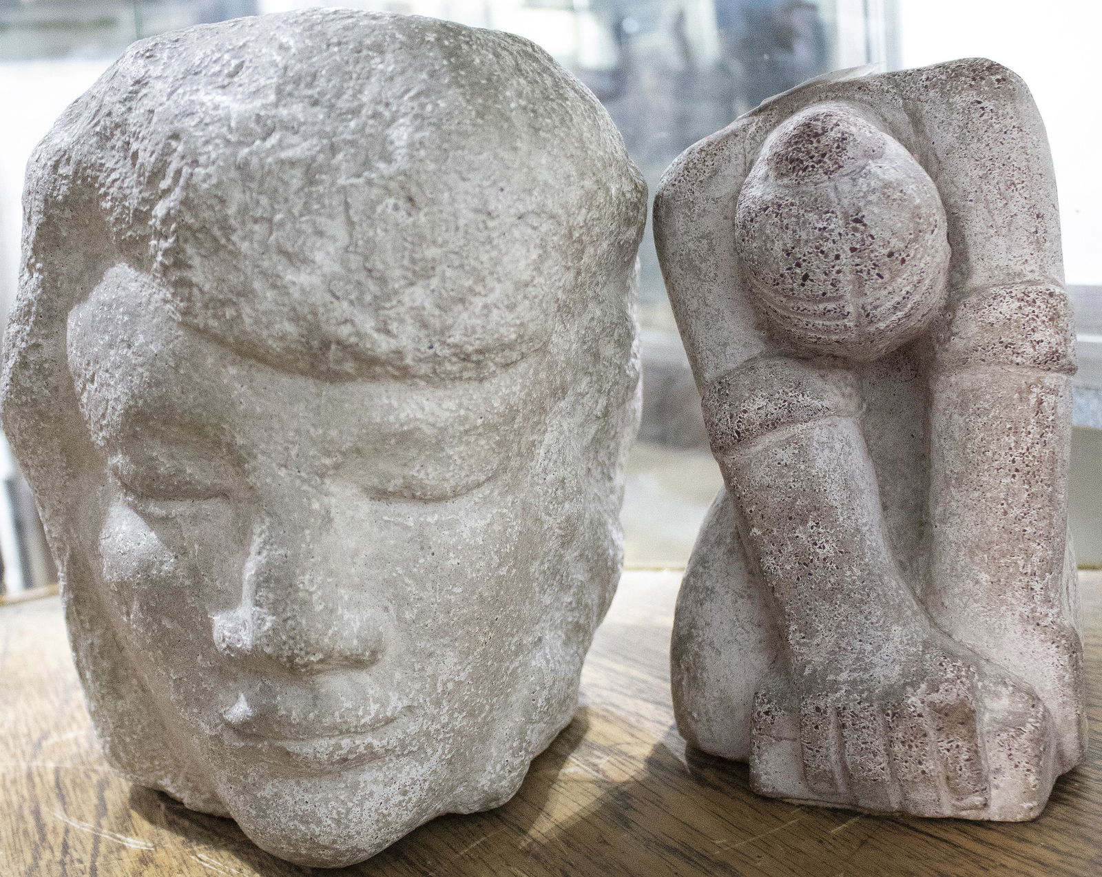 (lot of 2) Stone carvings (1 of 2)