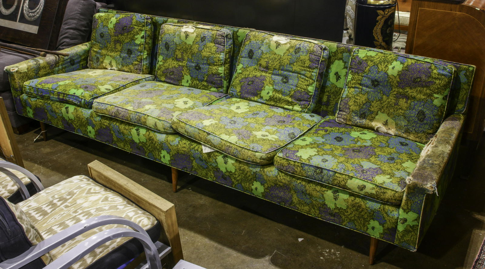 A Milo Baughman for Thayer Coggin sofa: A Milo Baughman for Thayer Coggin sofa, 27"h x 103"w x 32"d