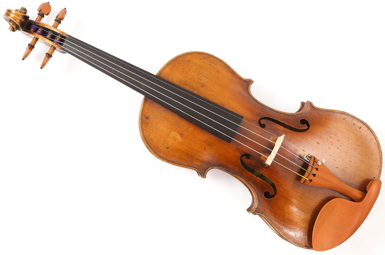 A German full size violin labelled Aschauv (1 of 9)