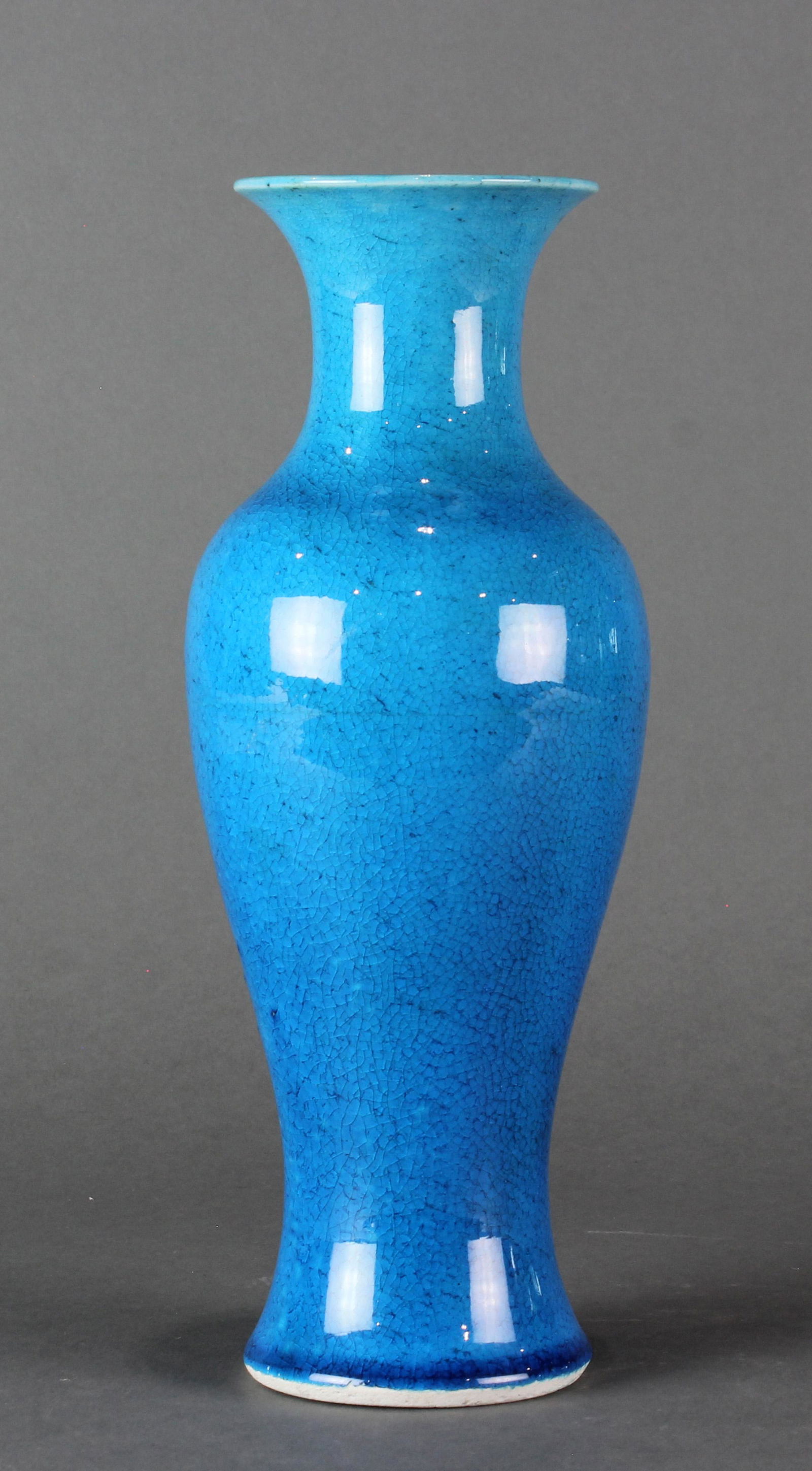 Chinese turquoise crackle glazed vase (1 of 4)