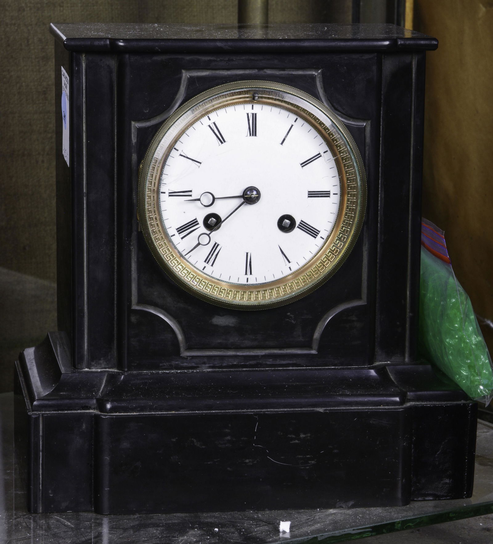 French black slate mantel clock (1 of 1)