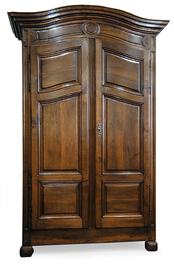 Louis XIV Walnut Armoire: Louis XIV walnut 2-door armoire, circa 1710, with arched cornice, molded doors and raised panel sides rising on block feet, 105.5''h x 67.75''w x 24.75''d